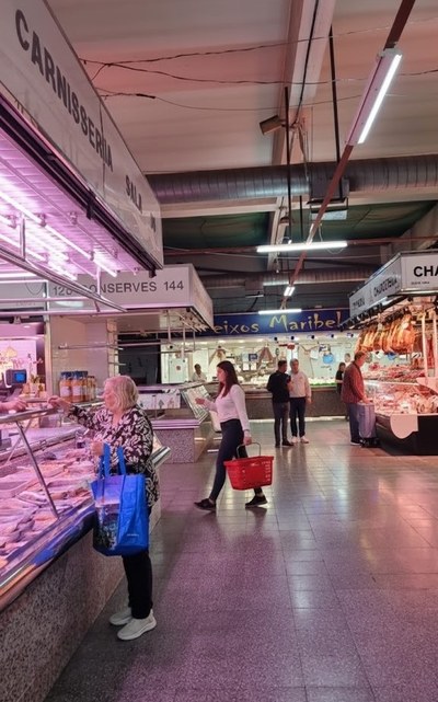 mercat llefia parades3.jpg.