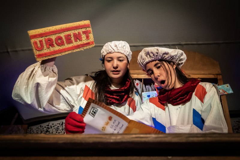 Carteres al Campament Reial.jpg