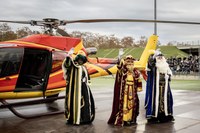 Arribada de Ses Majestats els Reis d'Orient en helicòpter_2.jpg
