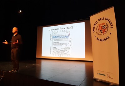imatge Fetes les primeres conferències del meteoròleg badaloní Tomàs Molina.