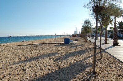 Vista general platja de l'Estació.jpg.