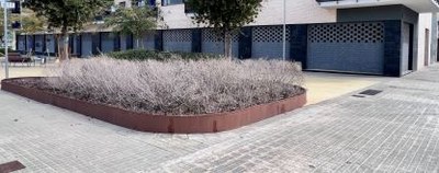 Projecte executiu de l’aulari provisional per a l’Institut la Riera i casal de gent gran (Antiga fàbrica Jumberca), situat al carrer Jacinto Benavente, 32 i el carrer Pompeu Fabra, 45, de Badalona.