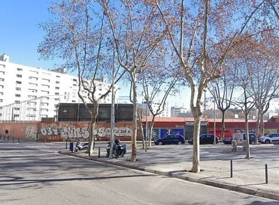 Projecte per a realitzar diverses actuacions a les places públiques del Districte 6.