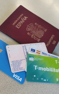 Tarjetes i documentació