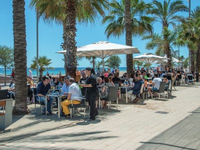Passeig i restauració. Foto: J.Domingo.
