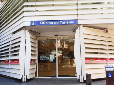 Exterior de l'Oficina de Turisme.