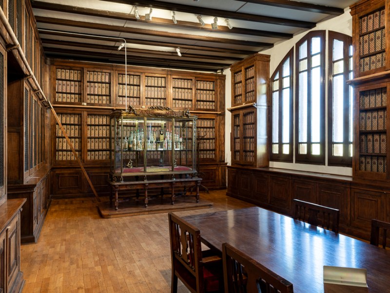 Fàbrica Anís del mono a Badalona