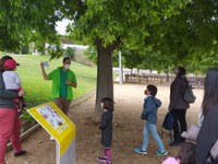 Jugatecambiental als parcs de Badalona