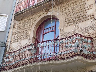 Casa per a Miquel Badia.