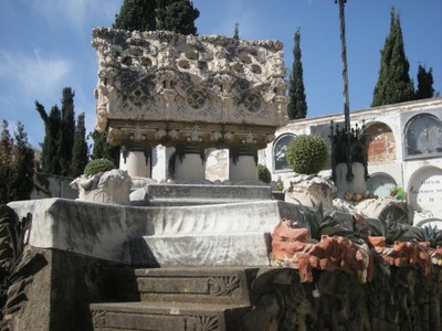 Panteó al cementiri de Sant Crist